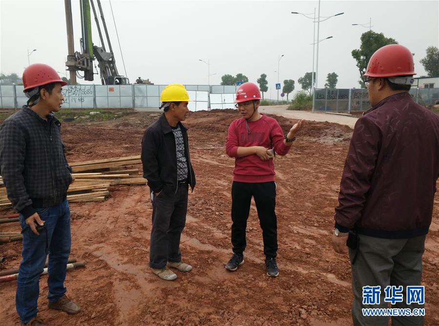 (新華全媒頭條·圖文互動(dòng))(4)讓奮斗成為人生最亮麗的底色——寫在2019年“五一”國際勞動(dòng)節(jié)到來之際