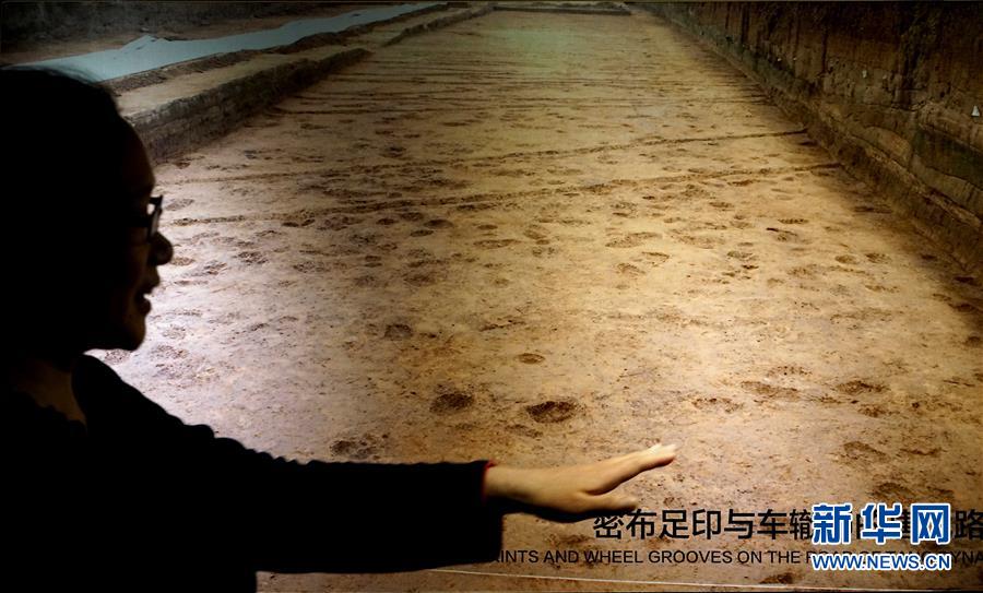 （新華全媒頭條&middot;圖文互動(dòng)）（6）&ldquo;若問(wèn)古今興廢事，請(qǐng)君只看洛陽(yáng)城&rdquo;&mdash;&mdash;千年古都&ldquo;烹制&rdquo;博物館盛宴