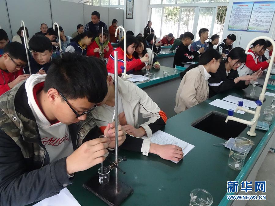 (新華全媒頭條·圖文互動)(6)努力成為好孩子 奮勇爭當接班人——兒童節(jié)前夕回訪習近平總書記關心過的少年兒童