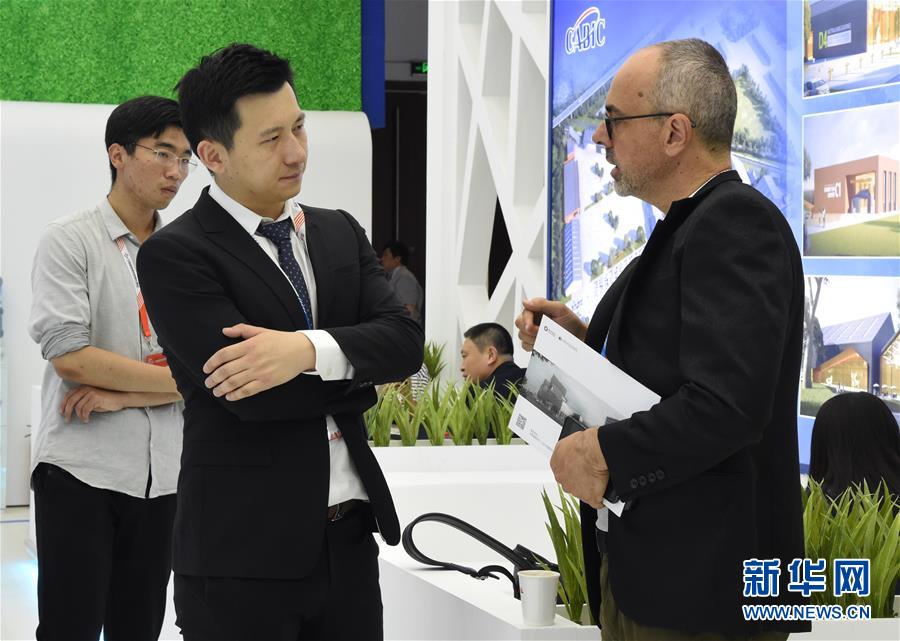 (新華全媒頭條·圖文互動(dòng))(2)風(fēng)勁帆懸 百舸爭流——從“京交會(huì)”看中國經(jīng)濟(jì)潛力和前景