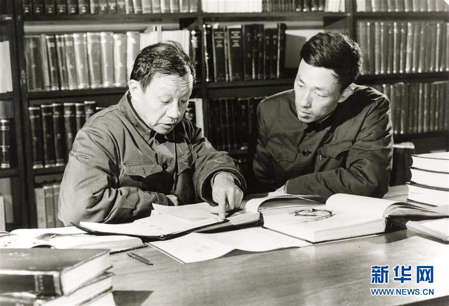 (新華全媒頭條·圖文互動)(2)追光者——“長光人”的報國故事