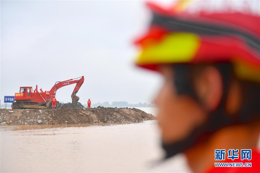 (社會)(4)2019年長江中下游抗洪搶險實戰(zhàn)演練在江西九江舉行