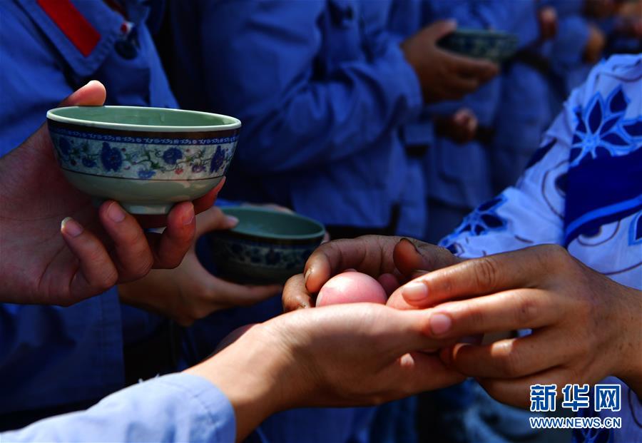 （新華全媒頭條&middot;不忘初心、牢記使命&mdash;&mdash;記者再走長(zhǎng)征路&middot;圖文互動(dòng)）（4）風(fēng)展紅旗如畫&mdash;&mdash;來自長(zhǎng)征出發(fā)地長(zhǎng)汀、寧化的紅色信仰報(bào)告 