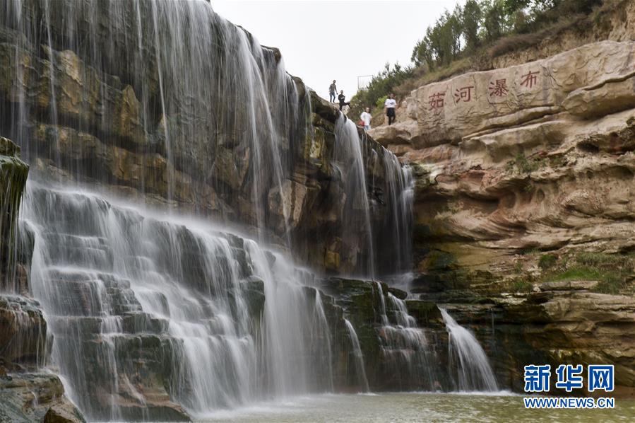 （新華全媒頭條&middot;壯麗70年&middot;奮斗新時(shí)代&middot;圖文互動）（3）中國減貧的西海固報(bào)告
