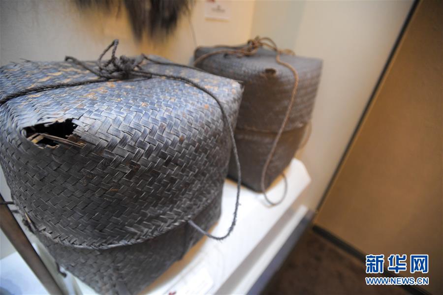 (壯麗70年·奮斗新時(shí)代——記者再走長(zhǎng)征路·圖文互動(dòng))(4)一擔(dān)皮籮:九旬侗族老人憶紅軍“小阿哥”