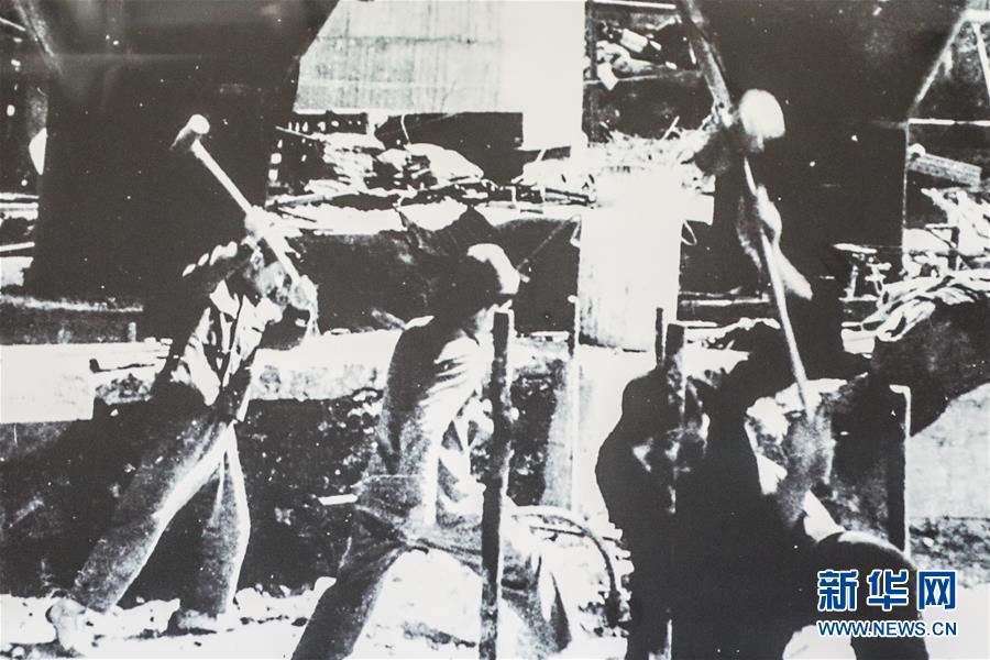 (新華全媒頭條·圖文互動(dòng))(1)一曲壯麗的鋼鐵史詩(shī)——鞍鋼與共和國(guó)風(fēng)雨同行70載實(shí)錄