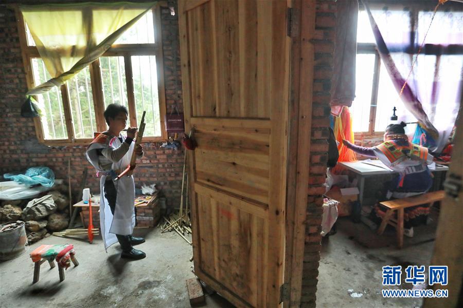 （壯麗70年&middot;奮斗新時(shí)代&mdash;&mdash;共和國發(fā)展成就巡禮&middot;圖文互動(dòng)）（2）多彩貴州闖新路