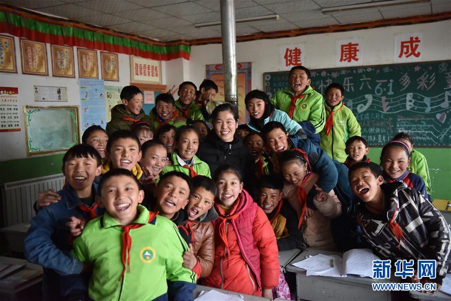 （不忘初心、牢記使命&middot;圖文互動）（3）青春之花綻放五千米云端&mdash;&mdash;記扎根海拔最高縣小學(xué)教師夫妻杜安東、曹曉花