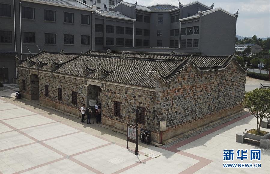 (新華全媒頭條·壯麗70年·奮斗新時(shí)代——記者再走長征路·圖文互動(dòng))(2)紅色星火的人民力量——大別山走出兩支紅軍隊(duì)伍的歷史啟示