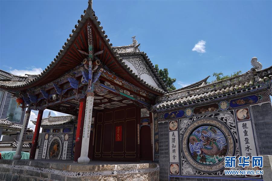 (在習近平新時代中國特色社會主義思想指引下——新時代新作為新篇章·總書記關(guān)心的百姓身邊事·圖文互動)(5)留住鄉(xiāng)愁 綻放新顏——傳統(tǒng)村落保護激發(fā)鄉(xiāng)村活力