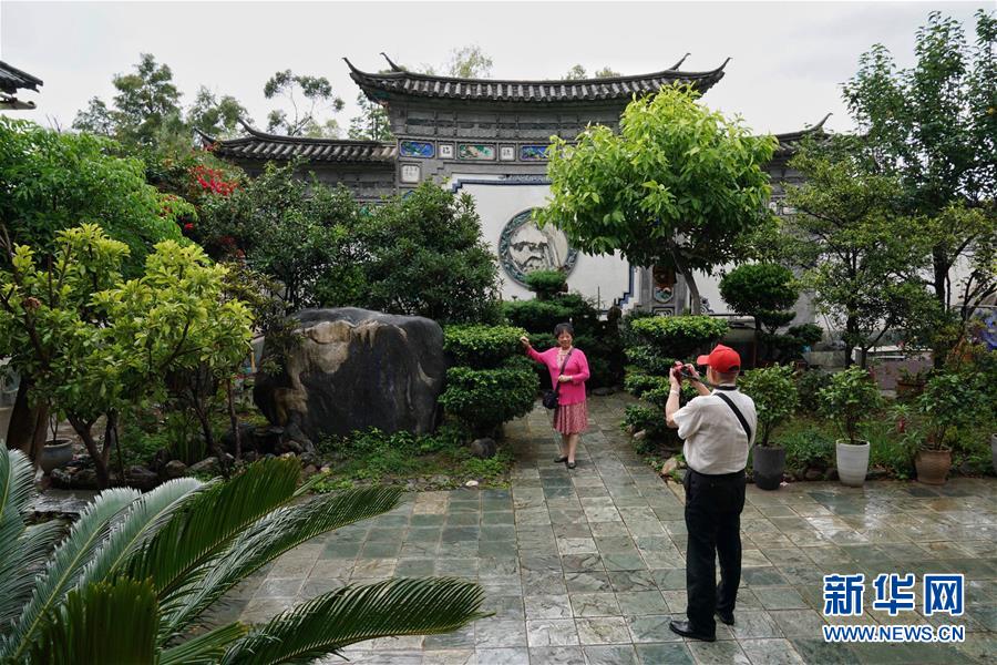 (在習近平新時代中國特色社會主義思想指引下——新時代新作為新篇章·總書記關(guān)心的百姓身邊事·圖文互動)(6)留住鄉(xiāng)愁 綻放新顏——傳統(tǒng)村落保護激發(fā)鄉(xiāng)村活力