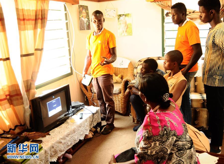 (新華全媒頭條·圖文互動(dòng))(3)攜手鑄就非凡夢(mèng)想——寫在習(xí)近平主席提出構(gòu)建更加緊密的中非命運(yùn)共同體一周年之際