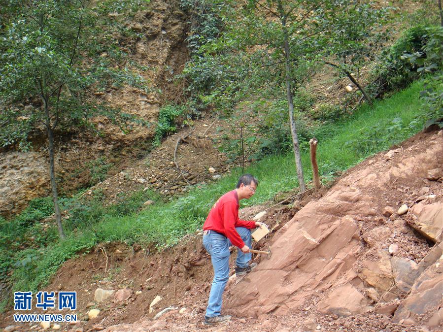 (新華全媒頭條·圖文互動)(4)迸發(fā)生命的無限熾熱——構(gòu)造地質(zhì)學家李德威的赤子之歌