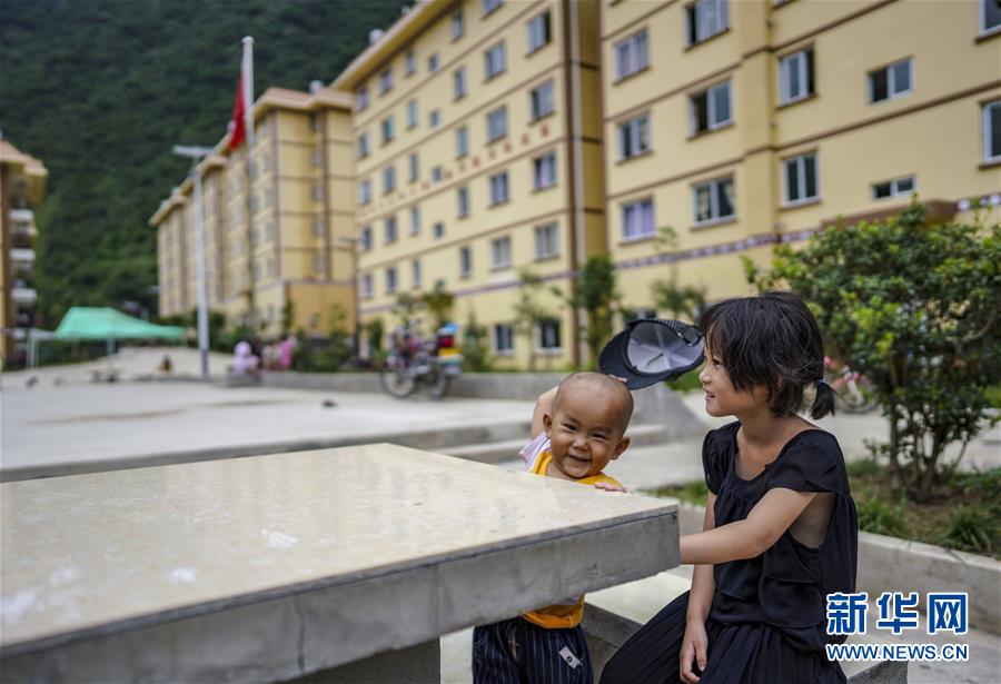 （新華全媒頭條&middot;決戰(zhàn)決勝脫貧攻堅(jiān)&middot;圖文互動）（9）為了人與自然和諧共生&mdash;&mdash;云南&ldquo;三江并流&rdquo;地區(qū)決戰(zhàn)精準(zhǔn)脫貧的&ldquo;生態(tài)畫卷&rdquo;