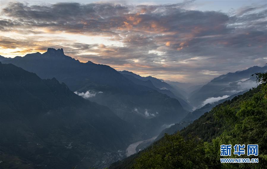 （新華全媒頭條&middot;決戰(zhàn)決勝脫貧攻堅(jiān)&middot;圖文互動）（11）為了人與自然和諧共生&mdash;&mdash;云南&ldquo;三江并流&rdquo;地區(qū)決戰(zhàn)精準(zhǔn)脫貧的&ldquo;生態(tài)畫卷&rdquo;