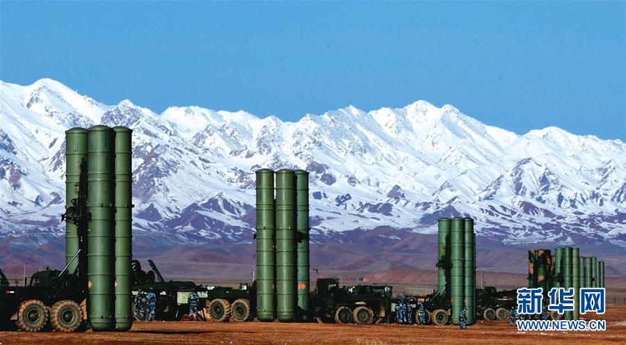 （新華全媒頭條&middot;人民空軍70年&middot;圖文互動）（6）陽光照耀奮飛的航程&mdash;&mdash;黨中央、中央軍委和習(xí)主席關(guān)心人民空軍建設(shè)發(fā)展紀實