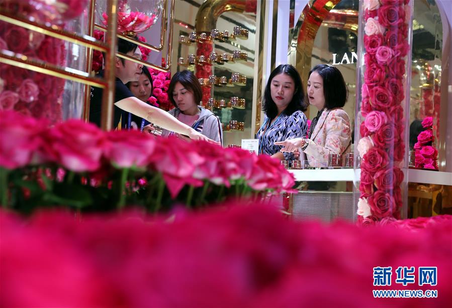 (新華全媒頭條·圖文互動(dòng))(19)秋天里的樂章——第二屆中國國際進(jìn)口博覽會(huì)巡禮