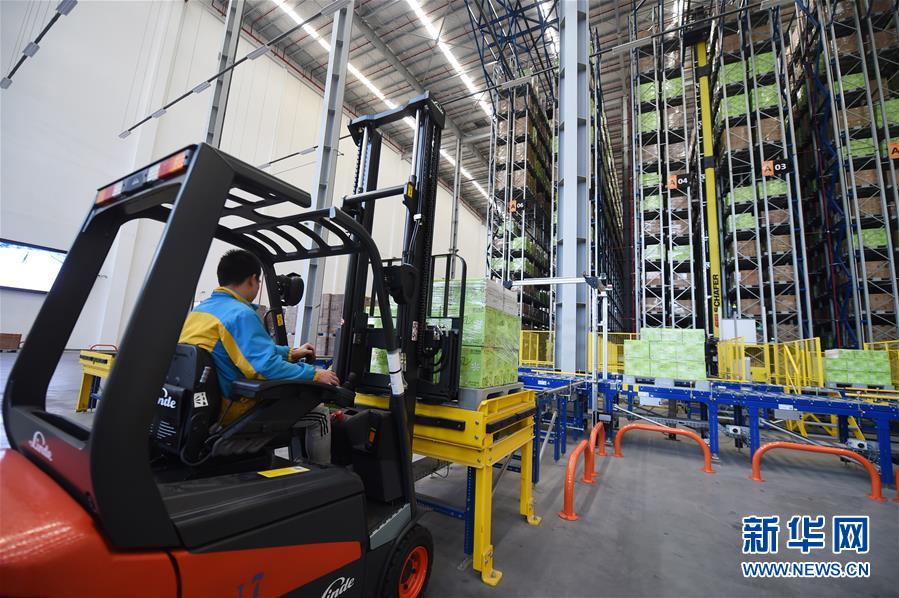 (新華全媒頭條·圖文互動(dòng))(7)“雙11”11年:中國邁向消費(fèi)大國的鮮明印記