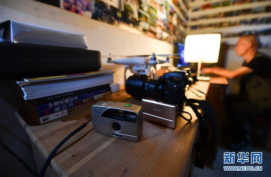 （圖文互動(dòng)）（7）鄉(xiāng)村攝影師、鄉(xiāng)村&ldquo;模特&rdquo;、民宿店主&mdash;&mdash;鄉(xiāng)村旅游推動(dòng)婺源農(nóng)民生活方式發(fā)生新變化