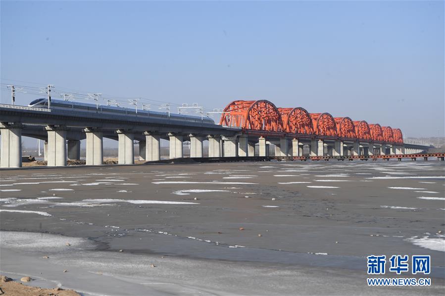 （新華全媒頭條&middot;圖文互動）（10）百年跨越，逐夢京張&mdash;&mdash;寫在京張高鐵開通暨中國高鐵突破3.5萬公里之際