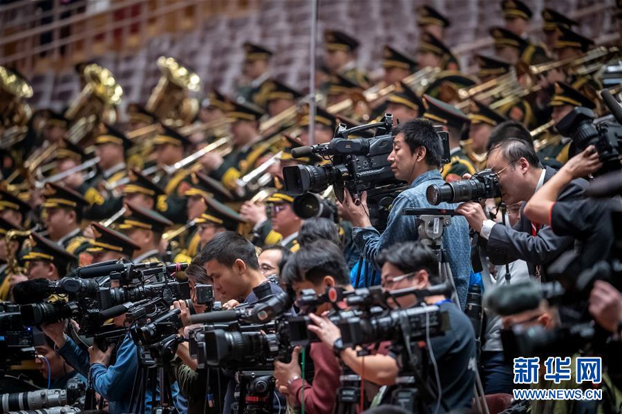 （兩會(huì)&middot;政協(xié)開幕&middot;XHDW）（7）全國政協(xié)十三屆二次會(huì)議在京開幕