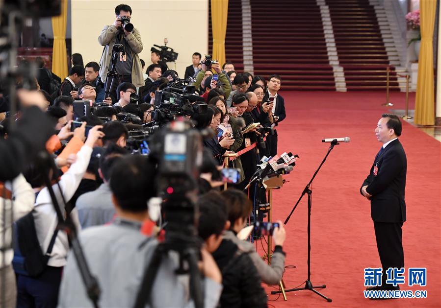 （兩會(huì)&middot;面對(duì)面）（12）采訪部長(zhǎng)