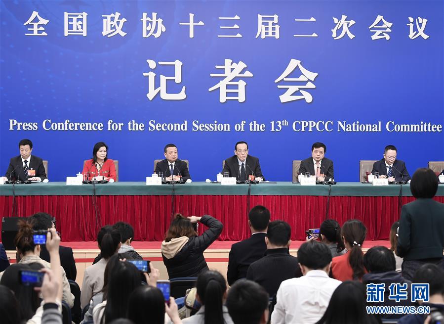 （兩會(huì)）（1）政協(xié)委員談優(yōu)化營商環(huán)境、促進(jìn)民營經(jīng)濟(jì)高質(zhì)量發(fā)展