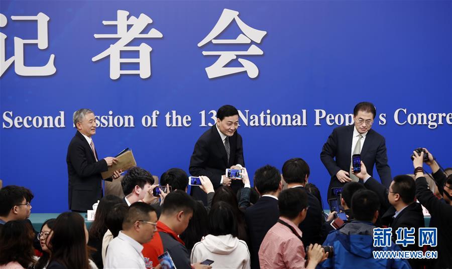 （兩會(huì)&middot;XHDW）（16）國資委主任肖亞慶等就&ldquo;國有企業(yè)改革發(fā)展&rdquo;答記者問