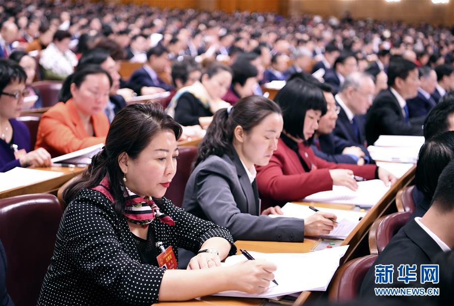 (新華全媒頭條·圖文互動(dòng))(5)2019——春天里的中國(guó)兩會(huì)故事