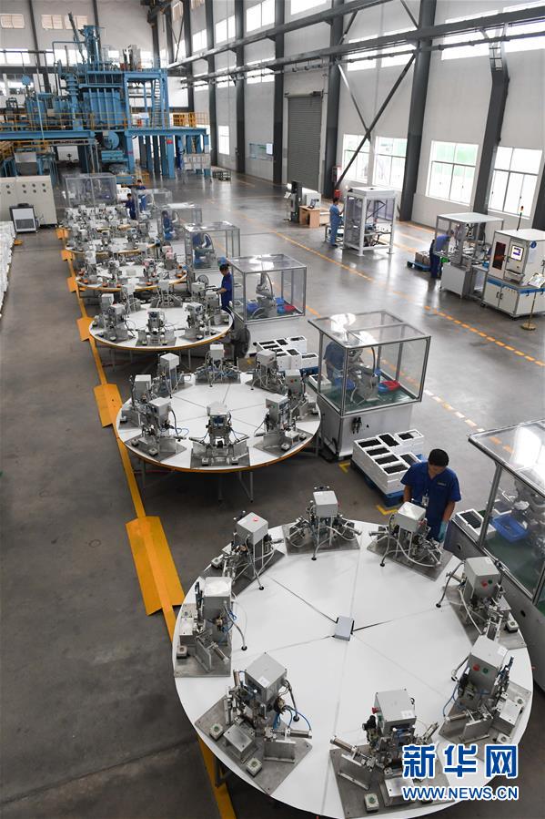 （新華全媒頭條&middot;圖文互動）（8）創(chuàng)新，在復興的征程上&mdash;&mdash;以習近平同志為核心的黨中央關(guān)心科技創(chuàng)新工作紀實