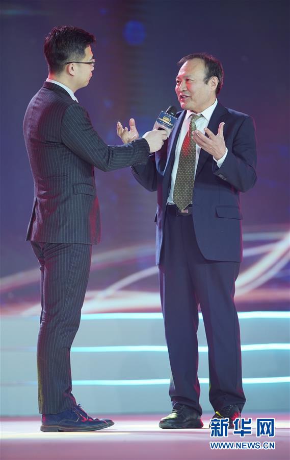 (圖文互動(dòng))(9)“中國網(wǎng)事·感動(dòng)2019”十大年度網(wǎng)絡(luò)人物揭曉