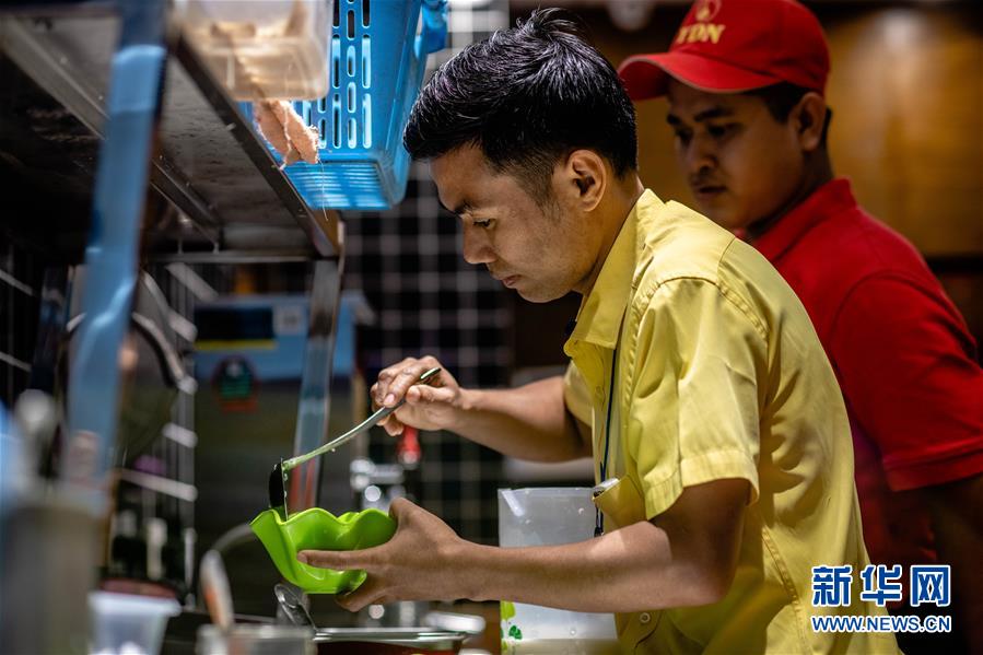 (圖文互動)(2)“瓦城”冒冒學(xué)藝記