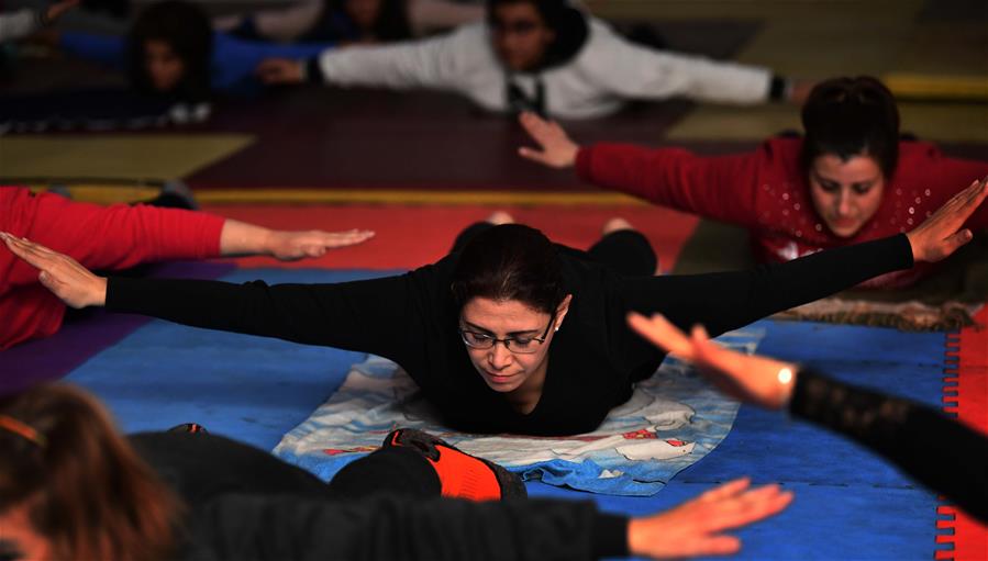 （國(guó)際&middot;圖文互動(dòng)）（2）記者手記：在瑜伽中尋求療愈心靈