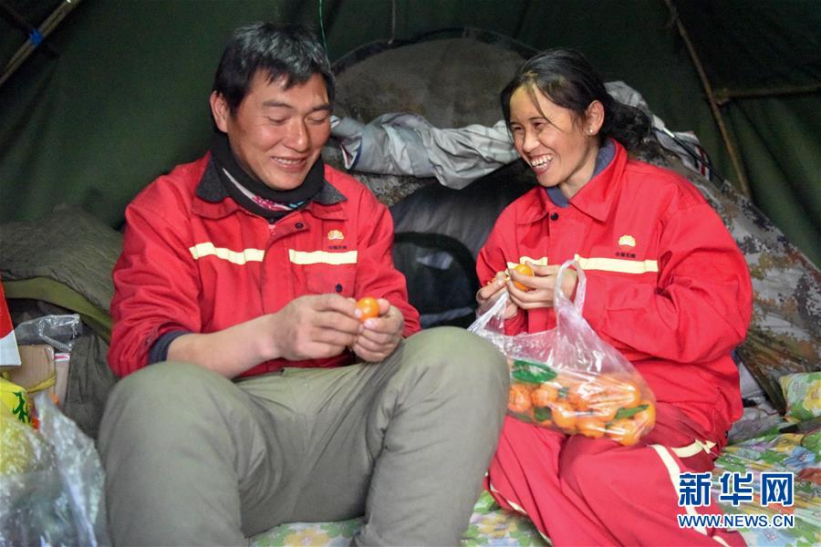 （新春走基層&middot;圖文互動(dòng)）（7）寒冬里，&ldquo;沙漠玫瑰&rdquo;猶自綻放