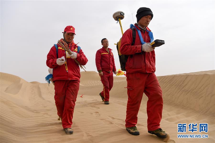 （新春走基層&middot;圖文互動(dòng)）（14）寒冬里，&ldquo;沙漠玫瑰&rdquo;猶自綻放