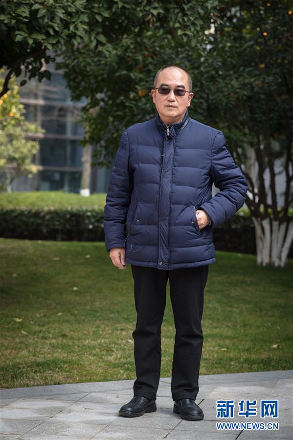 （新華全媒頭條&middot;聚焦疫情防控&middot;圖文互動）（5）拼漸凍生命 與疫魔競速&mdash;&mdash;記疫情&ldquo;風暴眼&rdquo;中武漢金銀潭醫(yī)院院長張定宇