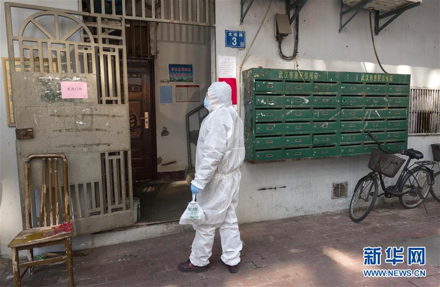 （新華全媒頭條&middot;圖文互動(dòng)）（12）著力治，加力控，全力防&mdash;&mdash;武漢防控疫情最新熱點(diǎn)追蹤