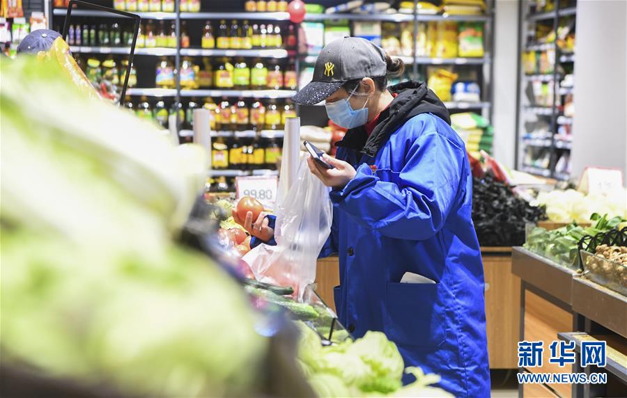 （聚焦疫情防控&middot;圖文互動(dòng)）（4）&ldquo;排查越嚴(yán)密，群眾越安心&rdquo;&mdash;&mdash;重慶日均組織40多萬(wàn)人有序排查疫情