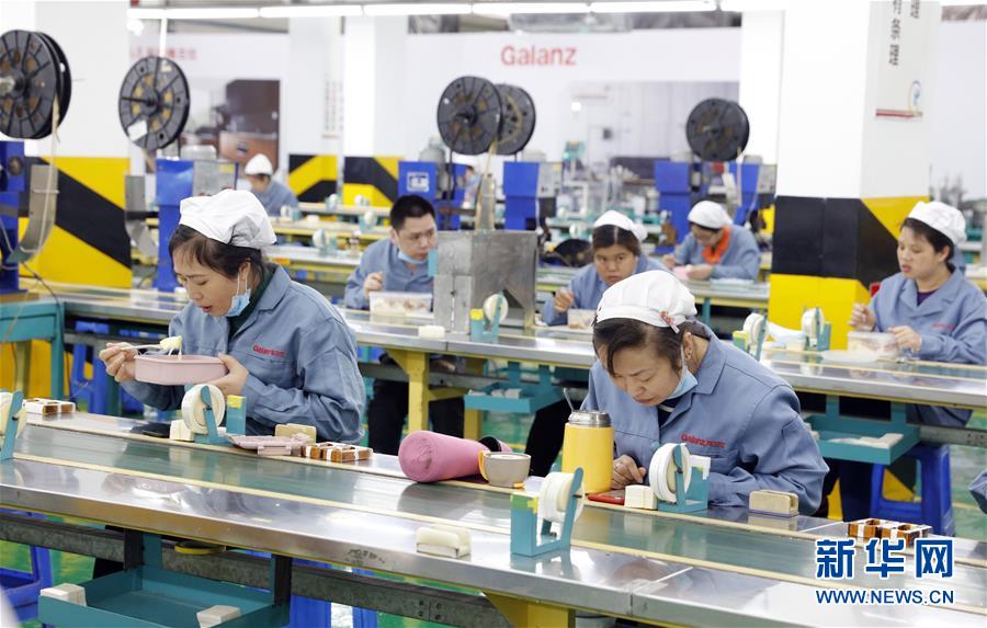 (來自經濟前沿的故事·企業(yè)復工復產·圖文互動)(3)“這次復工終生難忘”——廣東格蘭仕安全員復工記