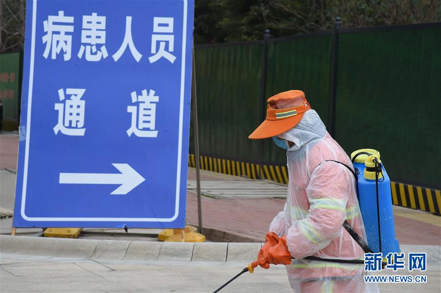 （聚焦疫情防控&middot;圖文互動）（3）軍隊新近承擔救治任務的兩所醫(yī)院全部投入使用 參照火神山醫(yī)院模式運行