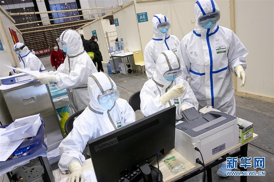 (新華全媒頭條·圖文互動)(2)托舉生命的方舟——方艙醫(yī)院建設(shè)記