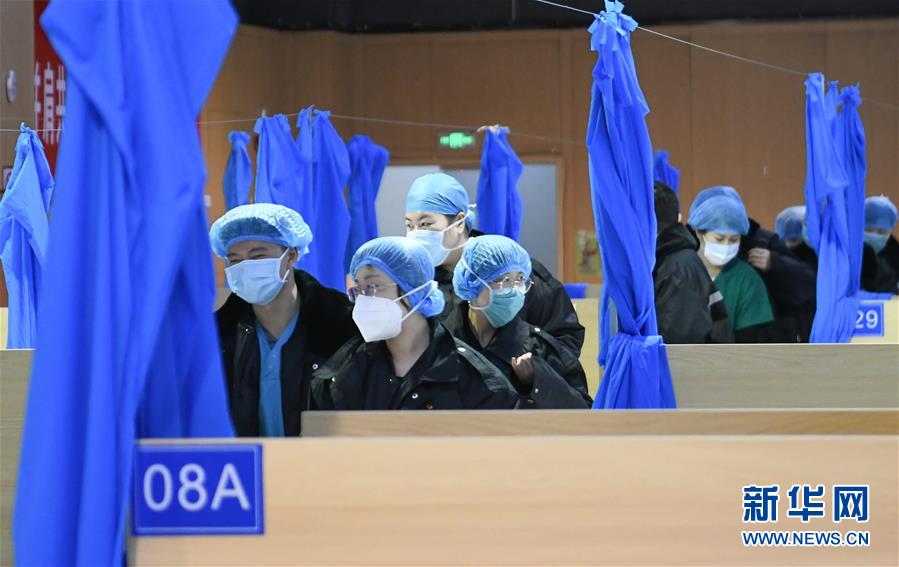 (新華全媒頭條·圖文互動)(16)托舉生命的方舟——方艙醫(yī)院建設(shè)記