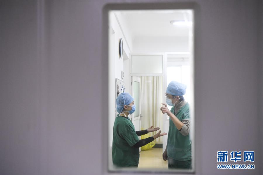 (抗疫一線群英譜·圖文互動)(4)“老兵”崔勇