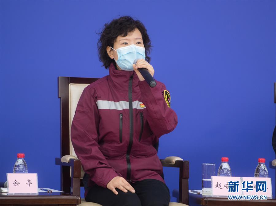 (聚焦疫情防控·新華視界)(2)國新辦舉行武漢疫情防控一線普通工作者講述團結(jié)奮戰(zhàn)故事記者見面會