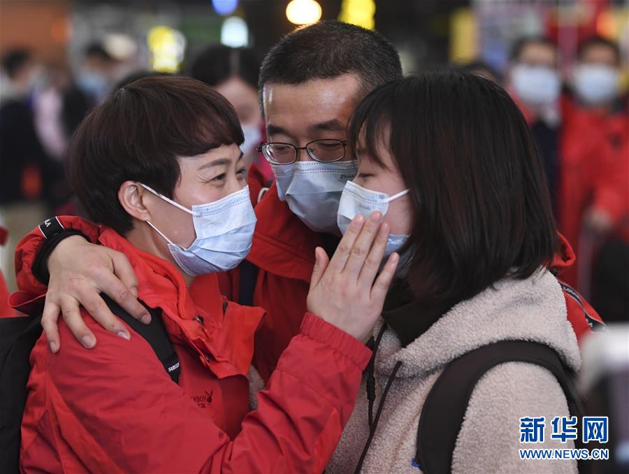 （聚焦疫情防控&middot;對口支援19省份在奮戰(zhàn)&middot;圖文互動）（3）&ldquo;當(dāng)我們摘下口罩，看到彼此勝利的微笑&rdquo;&mdash;&mdash;重慶對口支援孝感市抗擊疫情紀實