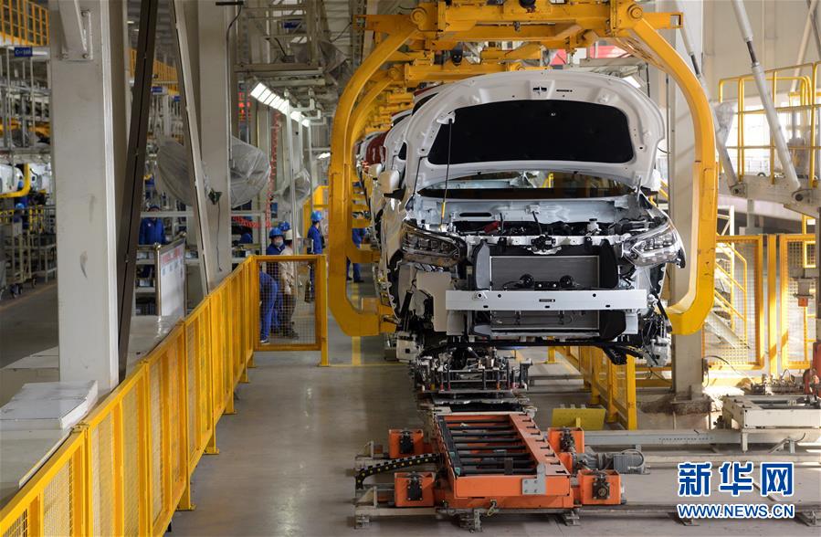 （圖文互動）（6）&ldquo;春天到了，熟悉的生活正在慢慢回來&rdquo;&mdash;&mdash;陜西多地復(fù)產(chǎn)復(fù)工一線見聞