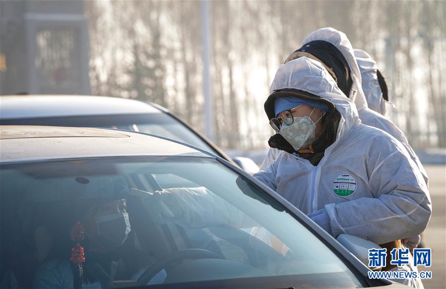 （在習近平新時代中國特色社會主義思想指引下&mdash;&mdash;新時代新作為新篇章&middot;習近平總書記關切事&middot;圖文互動）（2）不放松！&mdash;&mdash;各地努力抓緊抓實抓細疫情防控