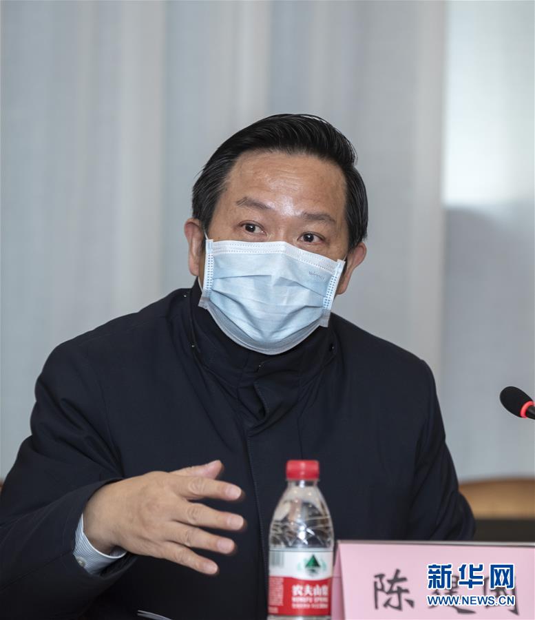 （聚焦疫情防控&middot;圖文互動(dòng)）（2）急防控所急，沖鋒勇向前&mdash;&mdash;華中科技大學(xué)以科研攻關(guān)推動(dòng)疫情防控救治觀(guān)察