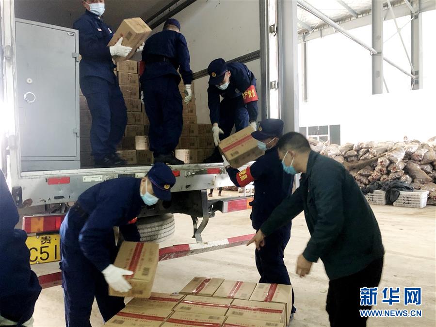 （新華全媒頭條）（5）&ldquo;疫&rdquo;線閃耀&ldquo;火焰藍&rdquo;&mdash;&mdash;記奮戰(zhàn)湖北抗疫一線的消防救援隊伍