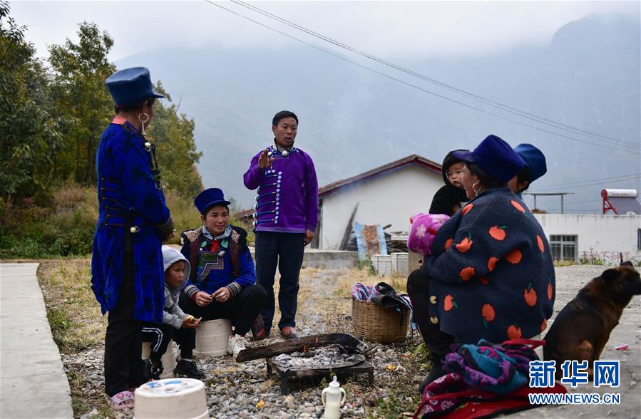 (決戰(zhàn)決勝脫貧攻堅(jiān)·圖文互動(dòng))(1)幸福村里的“窮支書”